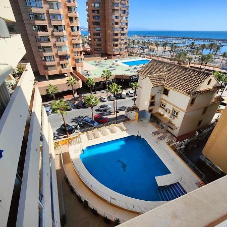 Gran Apartamento Cerca De La Playa Con Piscina En El Centro فوينخيرولا المظهر الخارجي الصورة