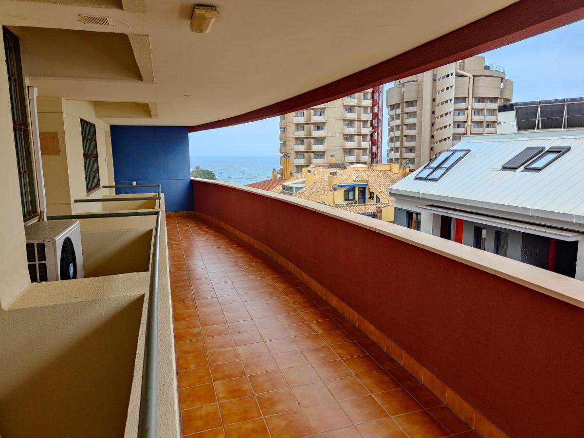 Gran Apartamento Cerca De La Playa Con Piscina En El Centro فوينخيرولا المظهر الخارجي الصورة