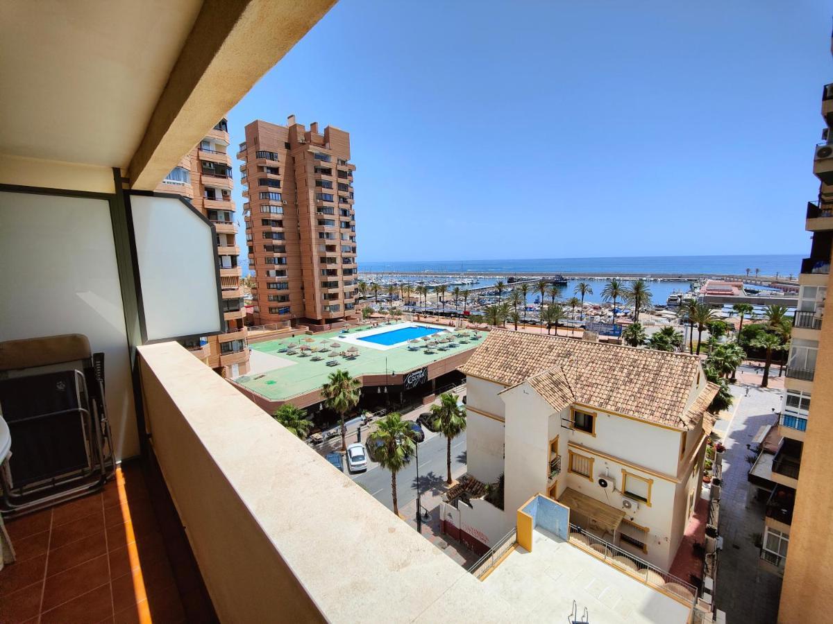 Gran Apartamento Cerca De La Playa Con Piscina En El Centro فوينخيرولا المظهر الخارجي الصورة